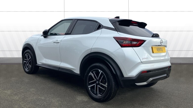 Nissan Juke 1.0 DiG-T N-Connecta 5dr Petrol Hatchback
